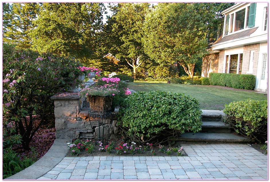 Long  Landscaping Inc Stonebridge Landscape Masonry Island. Property Landscape Cutting 