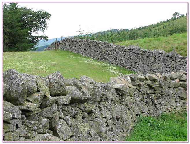 Dry Stone Flagstaff. Fence 